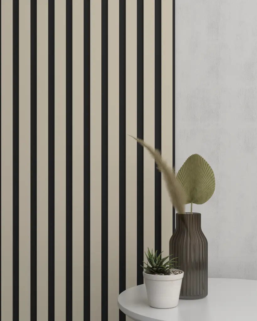 EWP01_beige_Y26_black-board.webp